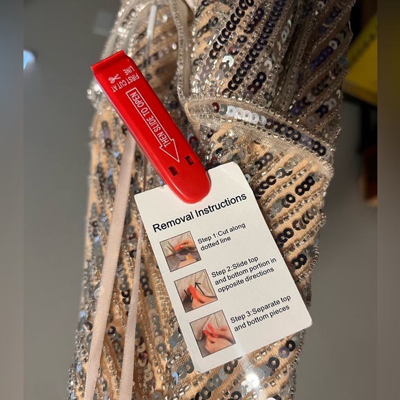 Mac Duggal Sequined Gown - Picture 5 of 9